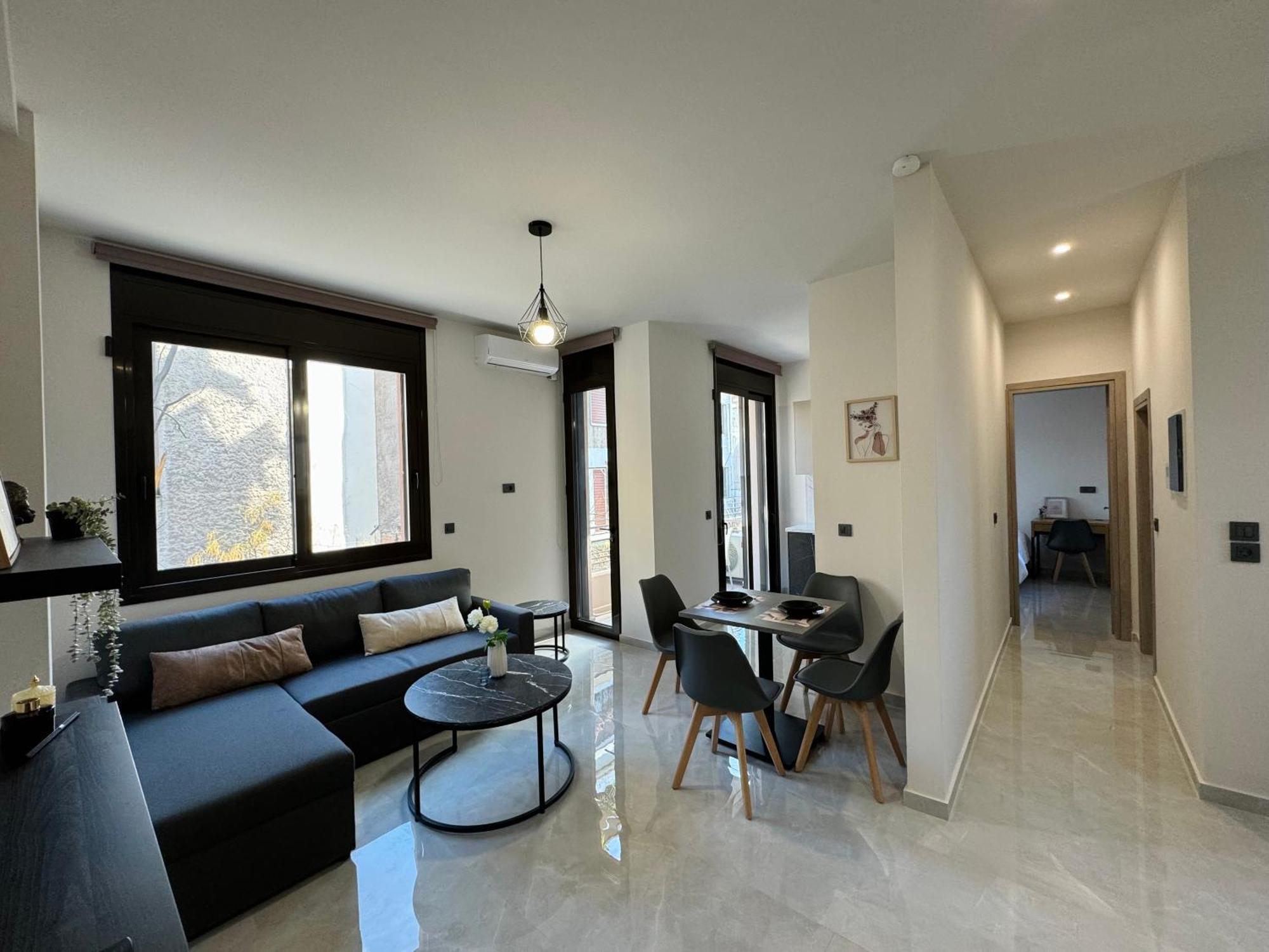 Spacious Apartment Near Monastiraki By Kozy Koala Athen Exterior foto
