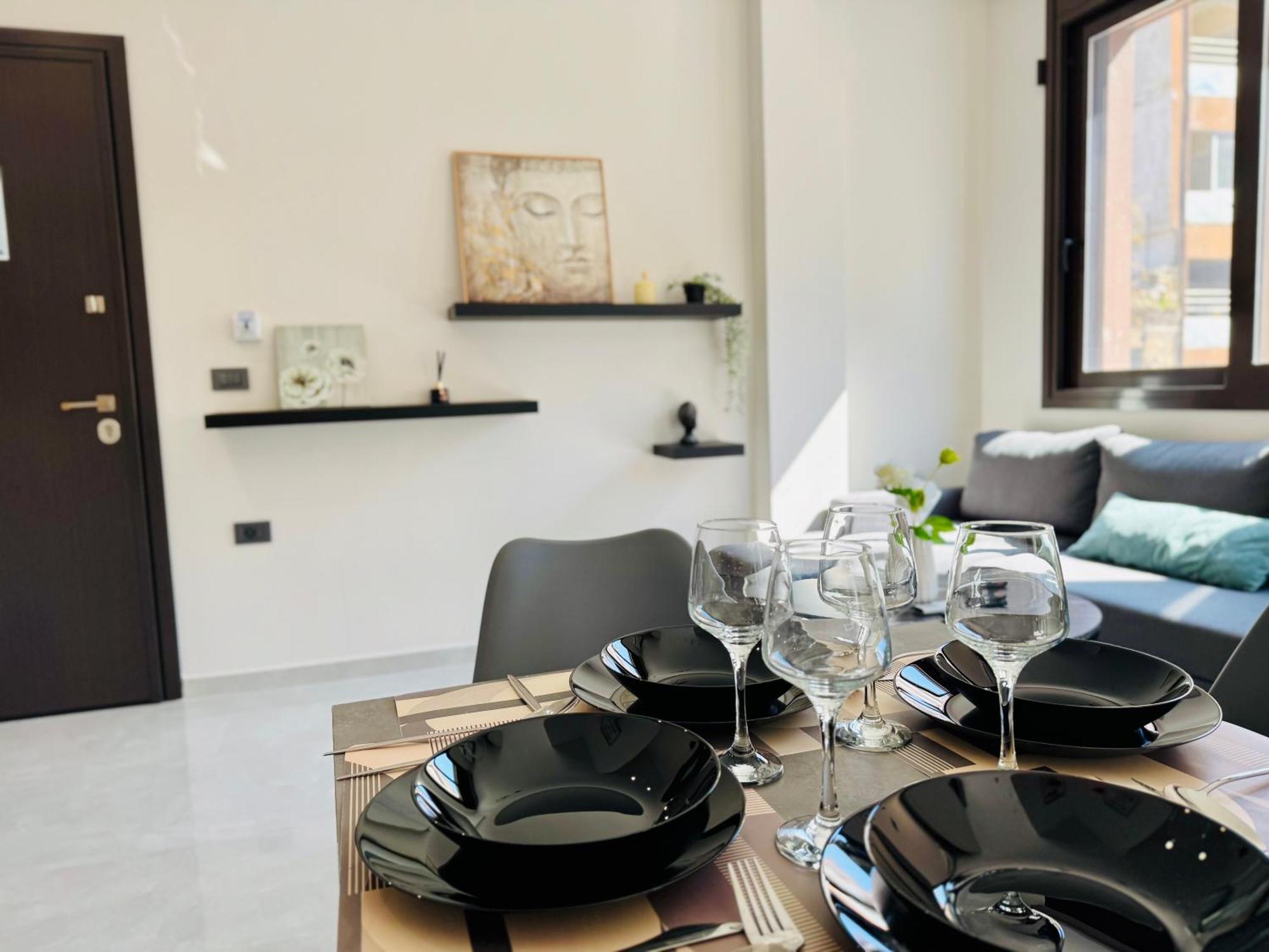 Spacious Apartment Near Monastiraki By Kozy Koala Athen Exterior foto